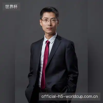 王霞
